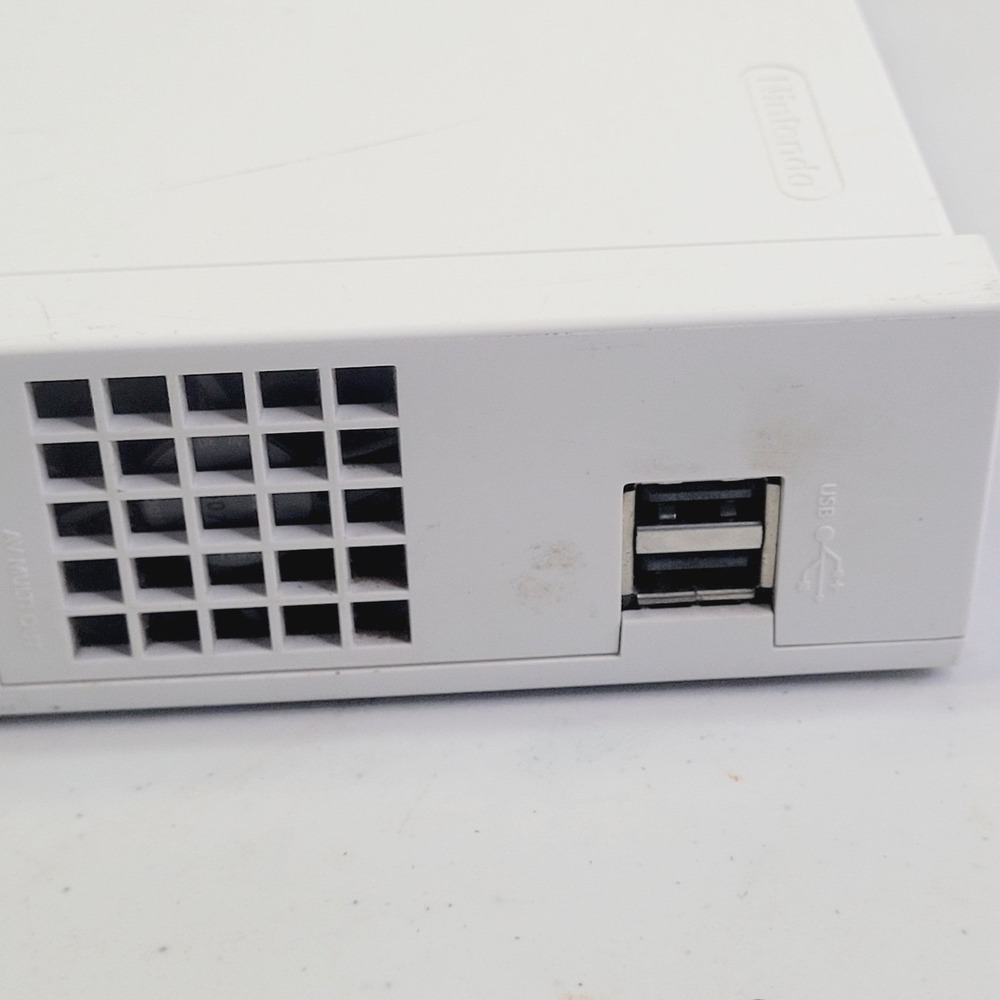 Nintendo Wii RVL-001 Video Game Console Untested - Picture 5 of 11